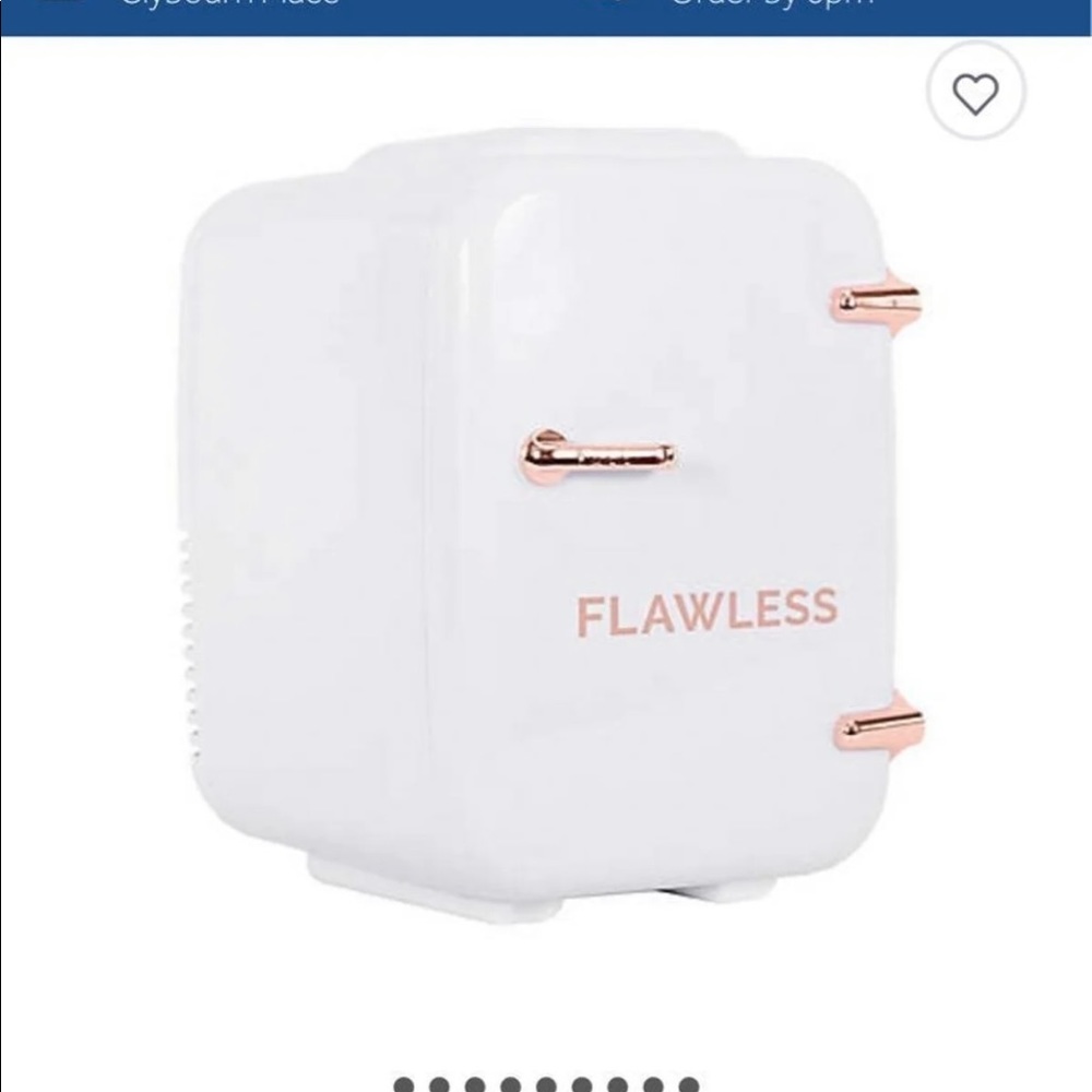BRAND NEW, NEVER USED! FLAWLESS Beauty Fridge!